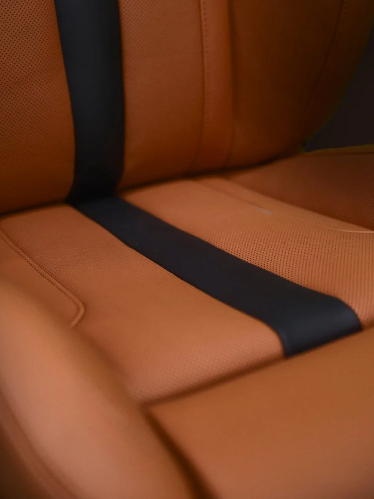 BMW M5 F90 - Tan