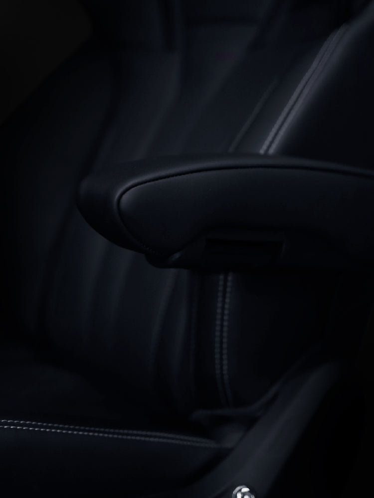 BMW M5 F90 - Black
